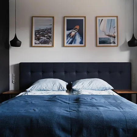 Archirent Lelewela *